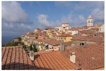 21s  Capoliveri (210m)