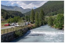 25s  mi accampo fin troppo presto al campeggio Monte Rosa di Extrepieraz, più di 30 euro per una persona in bici con una tendina minuscola, troppo caro!