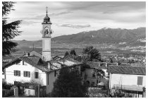 12s  dalle parti di Villa Vergano, salendo verso Consonno