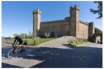 53s  il castello di Montalcino