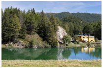 64s  appena prima di iniziare la discesa verso Sernio passo vicino al piccolo laghetto di Guspessa