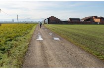 03s  a zonzo tra immensi campi in direzione dell'argine del Po