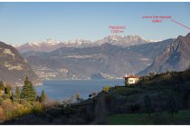 08s  verso nord spicca la Presolana, più a destra la corna Trentapassi, ci sono salito con Nives che aveva circa 11 mesi, clicca   QUI