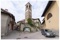 06s  in centro a Carlazzo