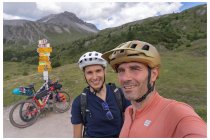 29s  tutte le salite prima o poi finiscono... ed eccoci al passo Costainas, 2240 metri tra la val Mustair e la bassa Engadina
