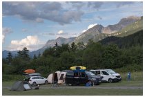41s  verso le 18e30 arriviamo al campeggio di Scuol, nella bassa Engadina. Temevo peggio, alla fine per due ci chiedono 35 franchi, mi è capitato di spendere di più per campeggi messi decisamente peggio in italia