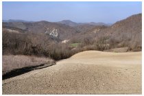 18s  dal territorio di Montesegale passo a quello di Fortunago e lascio la valle Ardivestra